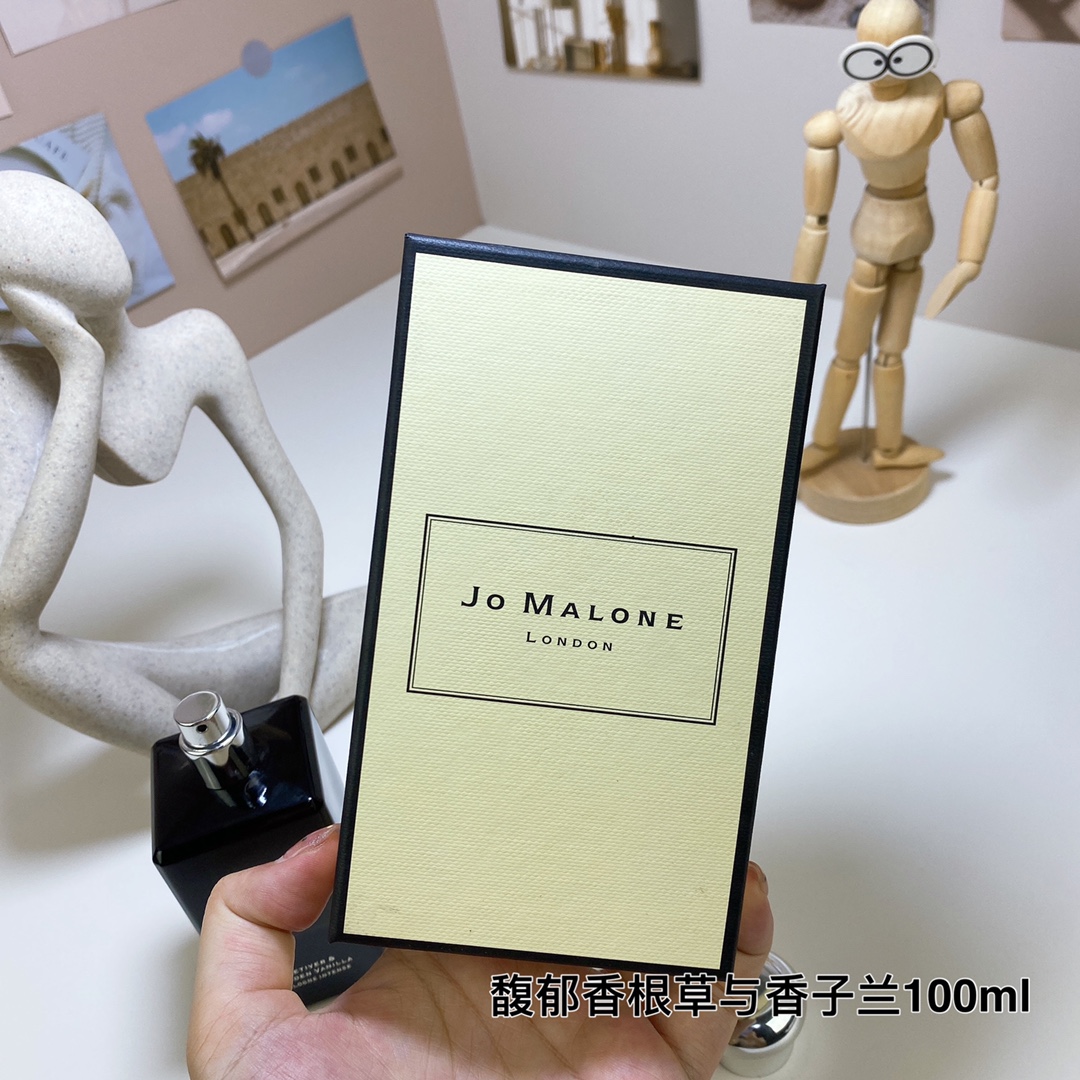 Jo Malone perfume